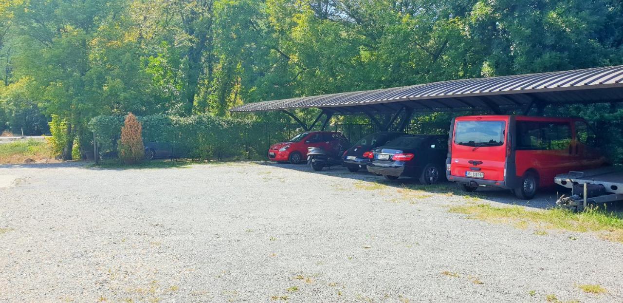 Hotel Topcider Beograd Bagian luar foto