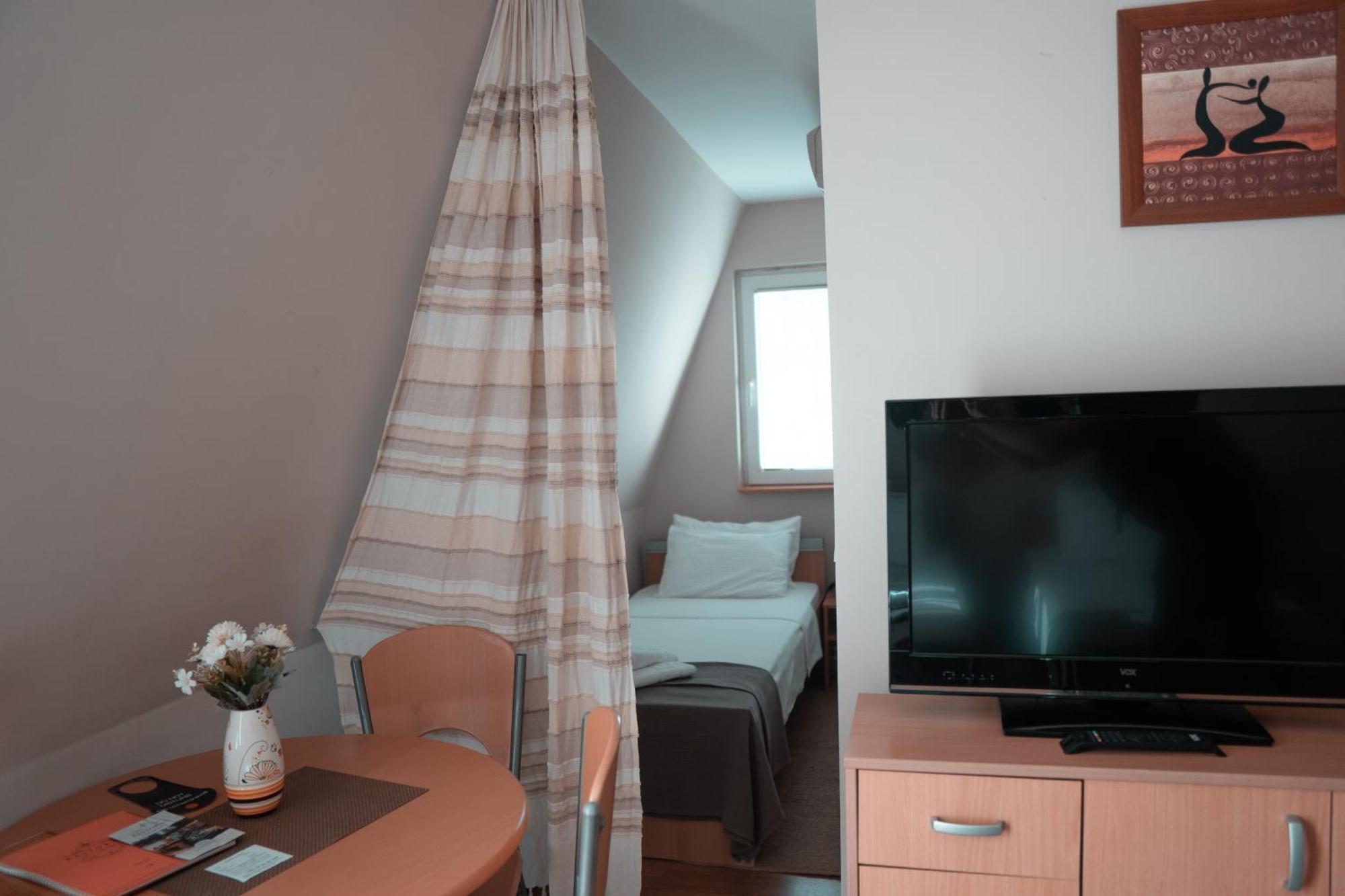 Hotel Topcider Beograd Bagian luar foto