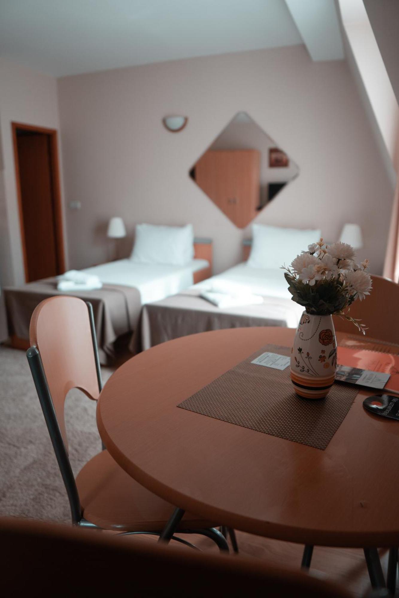 Hotel Topcider Beograd Bagian luar foto