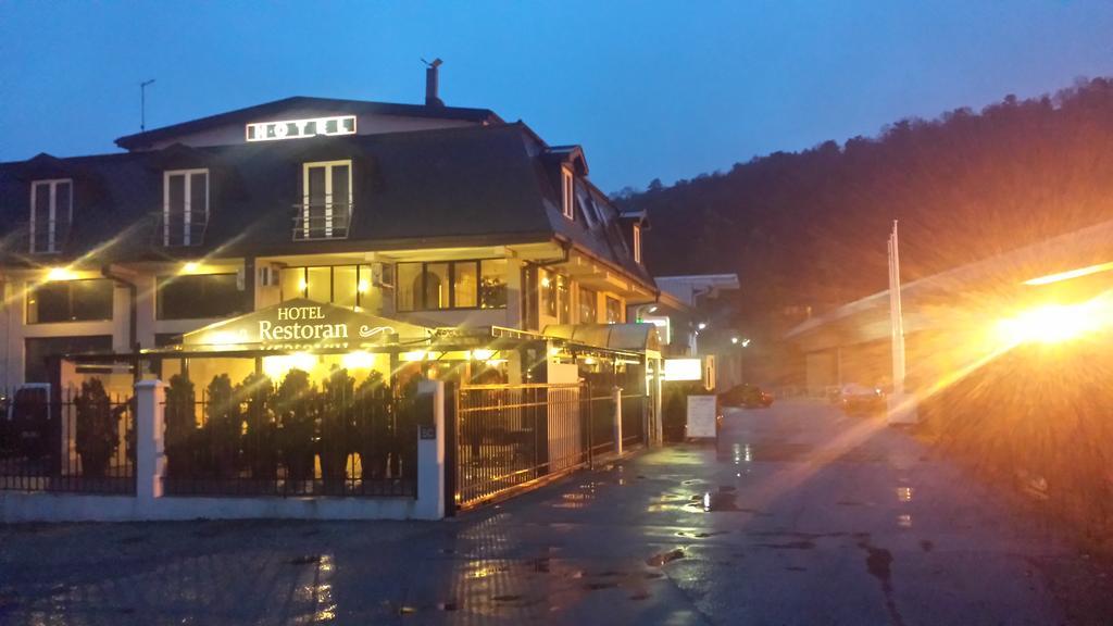 Hotel Topcider Beograd Bagian luar foto