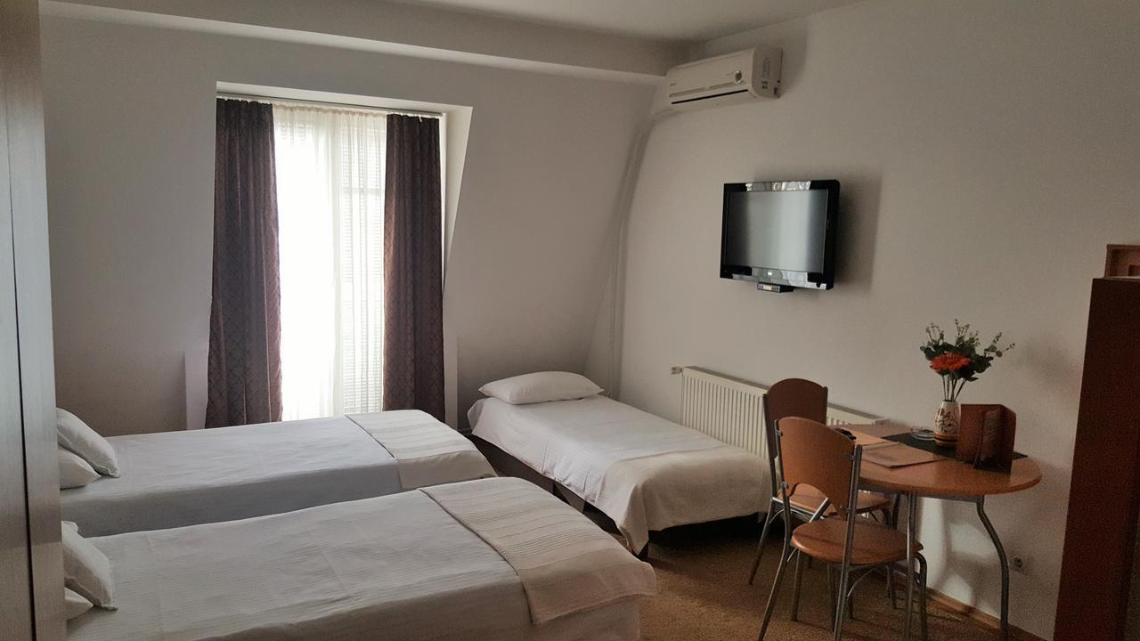 Hotel Topcider Beograd Bagian luar foto